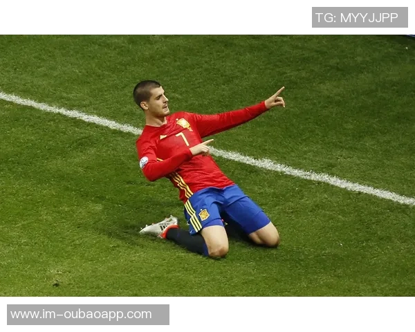 特奥分享助攻莫拉塔精彩瞬间庆祝其33岁生日祝福前队友快乐